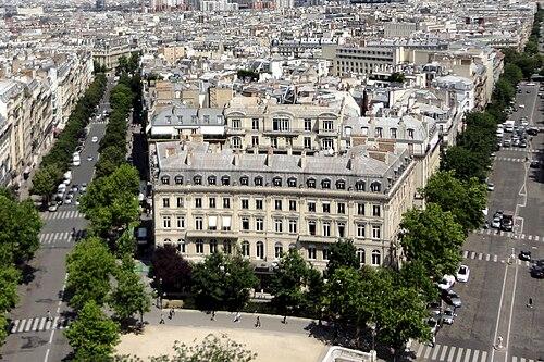 Paris 17e - Immobilier - CENTURY 21 Patrimoine 17 - Hôtel_de_Gunsburg_depuis_Arc_de_Triomphe