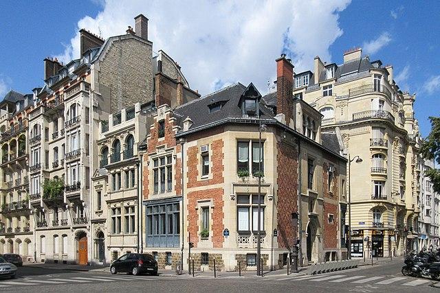 Paris 17e - Immobilier - CENTURY 21 Patrimoine 17 - Angle rue Legendre (n° 19) et rue de Tocqueville (n° 30)