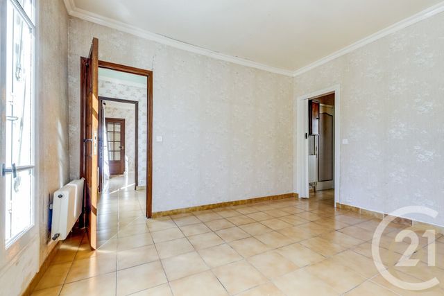 Appartement F4 à vendre - 5 pièces - 65.11 m2 - PARIS - 75017 - ILE-DE-FRANCE - Century 21 Patrimoine 17