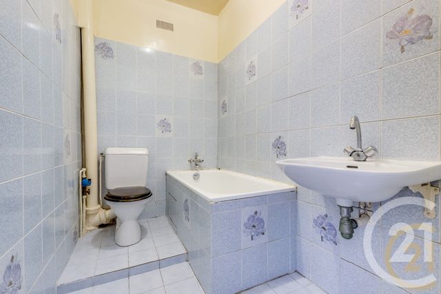 Appartement F4 à vendre - 5 pièces - 65.11 m2 - PARIS - 75017 - ILE-DE-FRANCE - Century 21 Patrimoine 17