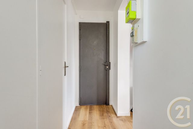 Appartement F1 à vendre - 1 pièce - 20.73 m2 - PARIS - 75017 - ILE-DE-FRANCE - Century 21 Patrimoine 17