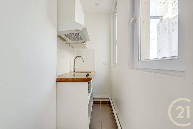 Appartement F1 à vendre - 1 pièce - 20.73 m2 - PARIS - 75017 - ILE-DE-FRANCE - Century 21 Patrimoine 17