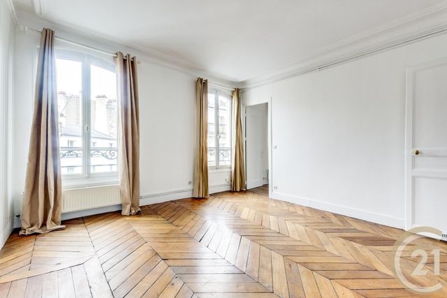 Appartement F3 à vendre - 3 pièces - 48.27 m2 - PARIS - 75017 - ILE-DE-FRANCE - Century 21 Patrimoine 17