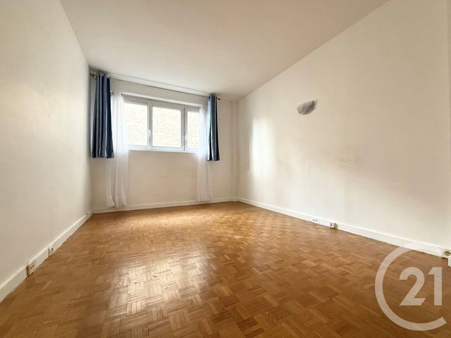 Appartement F3 à vendre - 3 pièces - 62.43 m2 - PARIS - 75017 - ILE-DE-FRANCE - Century 21 Patrimoine 17