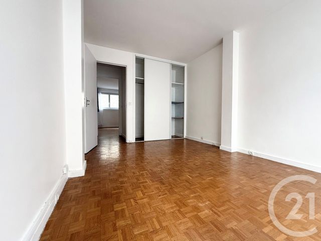 Appartement F3 à vendre - 3 pièces - 62.43 m2 - PARIS - 75017 - ILE-DE-FRANCE - Century 21 Patrimoine 17