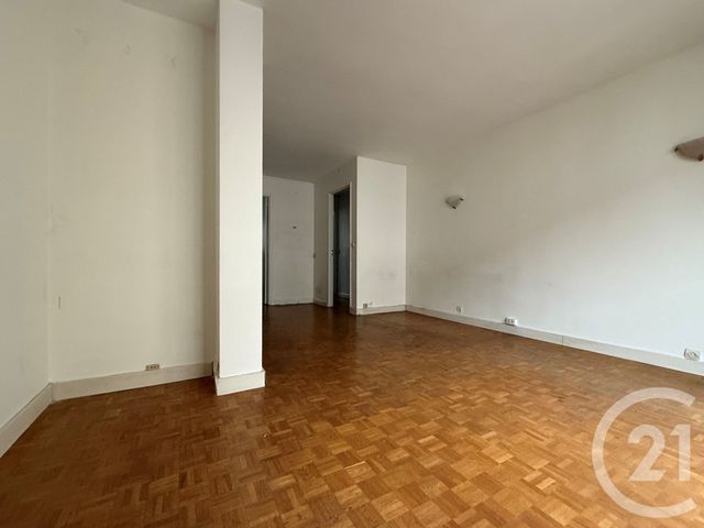 Appartement F3 à vendre - 3 pièces - 62.43 m2 - PARIS - 75017 - ILE-DE-FRANCE - Century 21 Patrimoine 17
