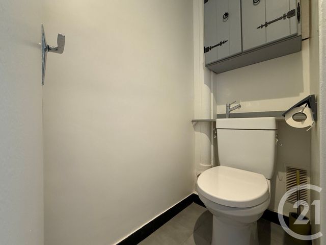 Appartement F3 à vendre - 3 pièces - 62.43 m2 - PARIS - 75017 - ILE-DE-FRANCE - Century 21 Patrimoine 17