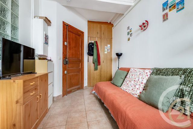 Appartement Studio à vendre - 1 pièce - 14.0 m2 - PARIS - 75017 - ILE-DE-FRANCE - Century 21 Patrimoine 17