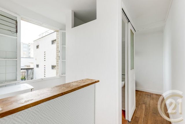 Appartement F1 à vendre - 1 pièce - 26.76 m2 - PARIS - 75017 - ILE-DE-FRANCE - Century 21 Patrimoine 17