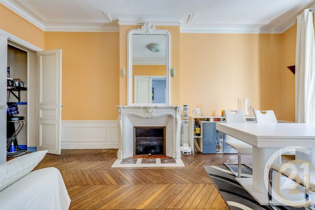 Appartement F3 à vendre - 4 pièces - 83.0 m2 - PARIS - 75017 - ILE-DE-FRANCE - Century 21 Patrimoine 17