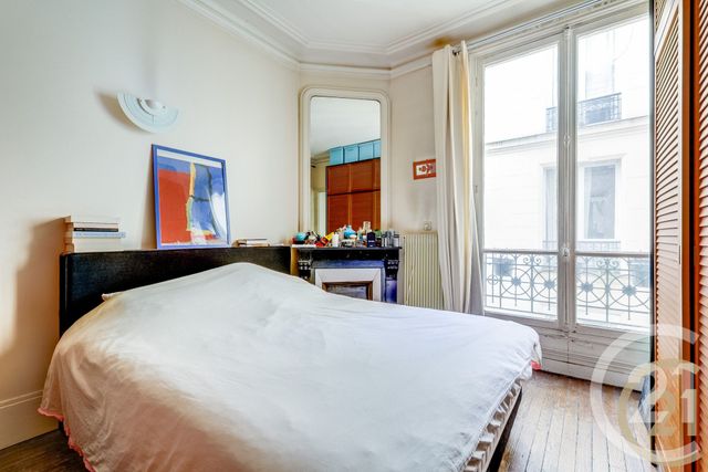 Appartement F3 à vendre - 4 pièces - 83.0 m2 - PARIS - 75017 - ILE-DE-FRANCE - Century 21 Patrimoine 17