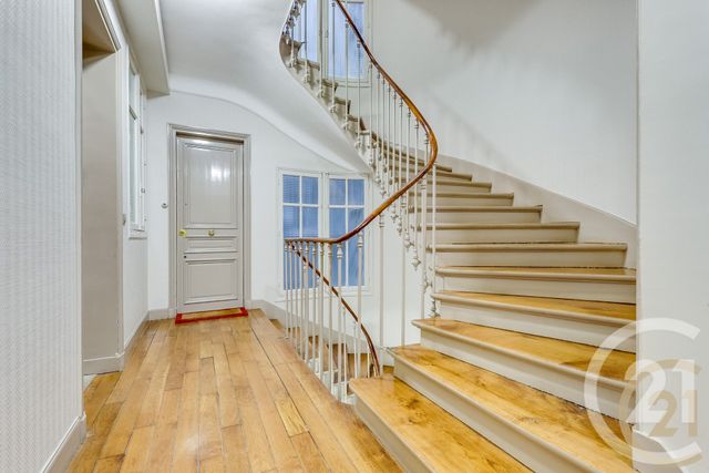 Appartement F3 à vendre - 3 pièces - 47.93 m2 - PARIS - 75018 - ILE-DE-FRANCE - Century 21 Patrimoine 17