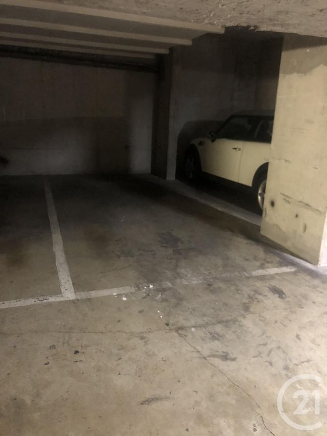 Parking à louer PARIS