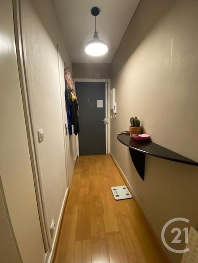 Appartement F1 à louer - 1 pièce - 25.54 m2 - PARIS - 75017 - ILE-DE-FRANCE - Century 21 Patrimoine 17