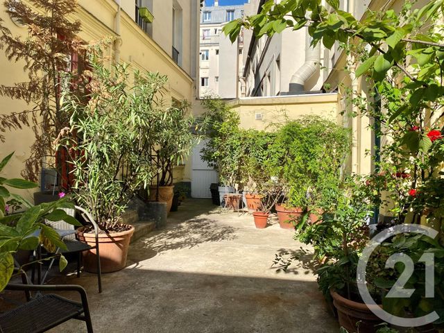  - PARIS - 