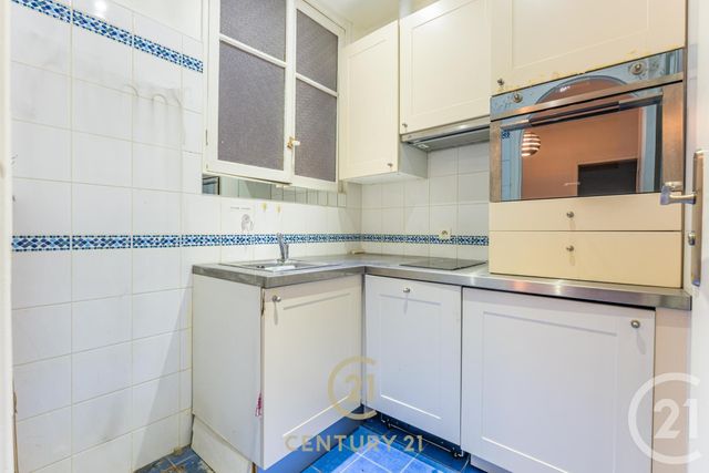 Afficher la photo en grand Appartement F3 à vendre - 3 pièces - 52.03 m2 - PARIS - 75017 - ILE-DE-FRANCE - Century 21 Patrimoine 17