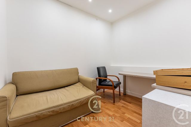 Afficher la photo en grand Appartement F3 à vendre - 3 pièces - 52.03 m2 - PARIS - 75017 - ILE-DE-FRANCE - Century 21 Patrimoine 17