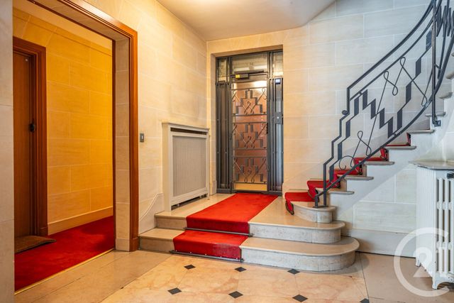 Afficher la photo en grand Appartement F3 à vendre - 3 pièces - 52.03 m2 - PARIS - 75017 - ILE-DE-FRANCE - Century 21 Patrimoine 17