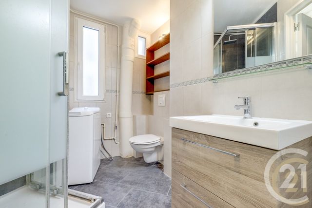 Appartement F2 à vendre - 2 pièces - 43.01 m2 - PARIS - 75017 - ILE-DE-FRANCE - Century 21 Patrimoine 17