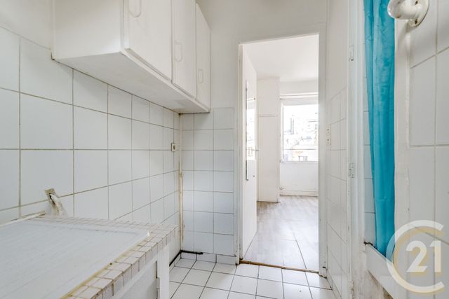 Appartement Chambre à vendre - 1 pièce - 14.53 m2 - PARIS - 75017 - ILE-DE-FRANCE - Century 21 Patrimoine 17