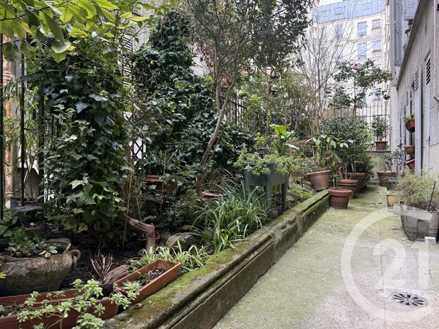 Appartement T2 à vendre - 2 pièces - 48.1 m2 - PARIS - 75017 - ILE-DE-FRANCE - Century 21 Patrimoine 17