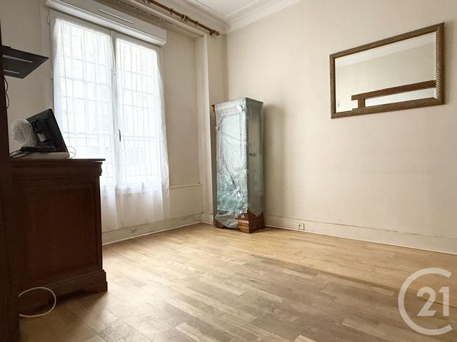 Appartement T2 à vendre - 2 pièces - 48.1 m2 - PARIS - 75017 - ILE-DE-FRANCE - Century 21 Patrimoine 17