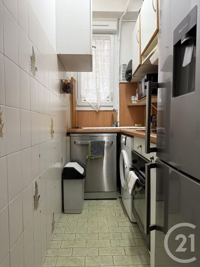 Appartement T2 à vendre - 2 pièces - 48.1 m2 - PARIS - 75017 - ILE-DE-FRANCE - Century 21 Patrimoine 17