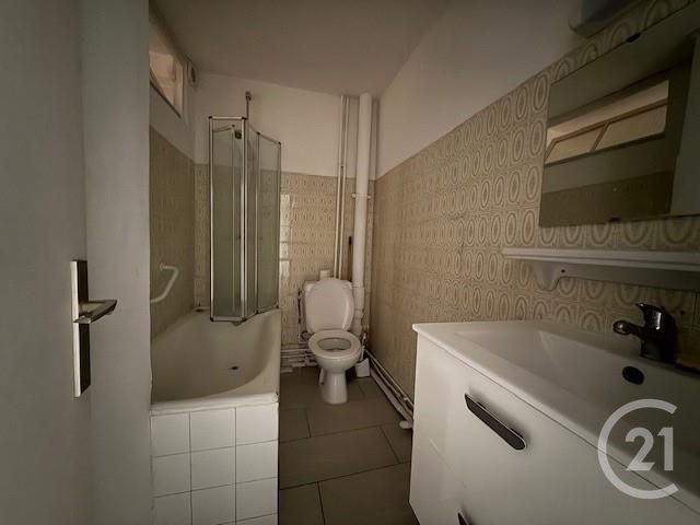 Afficher la photo en grand Appartement F2 à vendre - 2 pièces - 39.0 m2 - PARIS - 75017 - ILE-DE-FRANCE - Century 21 Patrimoine 17