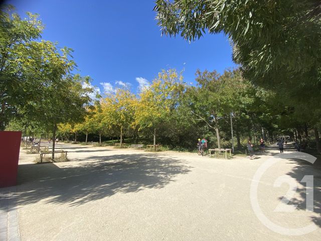 Afficher la photo en grand Appartement F1 à vendre - 1 pièce - 28.58 m2 - PARIS - 75017 - ILE-DE-FRANCE - Century 21 Patrimoine 17