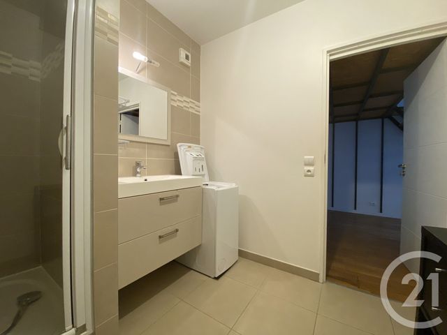 Afficher la photo en grand Appartement F1 à vendre - 1 pièce - 28.58 m2 - PARIS - 75017 - ILE-DE-FRANCE - Century 21 Patrimoine 17