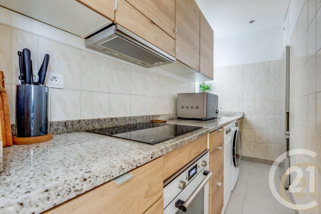 Appartement F3 à vendre - 3 pièces - 55.0 m2 - PARIS - 75017 - ILE-DE-FRANCE - Century 21 Patrimoine 17