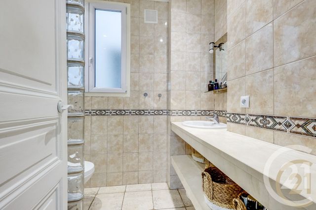 Appartement F3 à vendre - 3 pièces - 55.0 m2 - PARIS - 75017 - ILE-DE-FRANCE - Century 21 Patrimoine 17