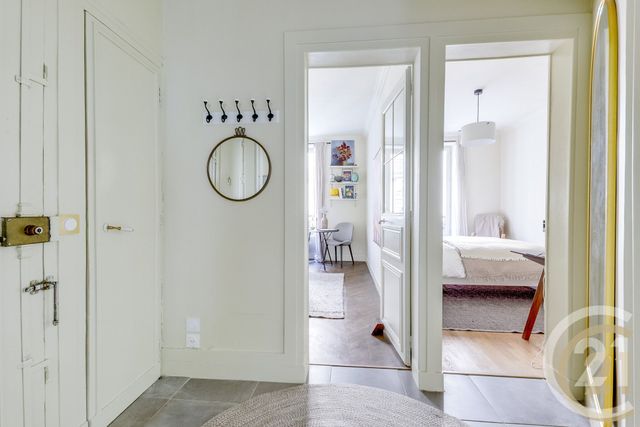 Appartement F3 à vendre - 3 pièces - 45.63 m2 - PARIS - 75017 - ILE-DE-FRANCE - Century 21 Patrimoine 17