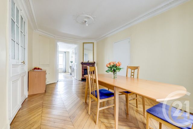 Appartement F5 à vendre - 5 pièces - 106.94 m2 - PARIS - 75009 - ILE-DE-FRANCE - Century 21 Patrimoine 17