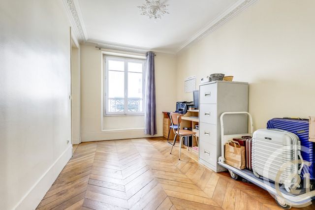 Appartement F5 à vendre - 5 pièces - 106.94 m2 - PARIS - 75009 - ILE-DE-FRANCE - Century 21 Patrimoine 17