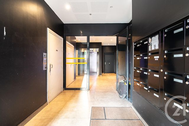 Appartement F2 à vendre - 2 pièces - 43.6 m2 - PARIS - 75017 - ILE-DE-FRANCE - Century 21 Patrimoine 17