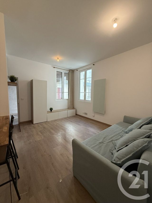 Appartement F1 à louer PARIS