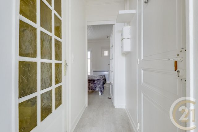 Appartement F1 à vendre - 2 pièces - 22.36 m2 - PARIS - 75017 - ILE-DE-FRANCE - Century 21 Patrimoine 17