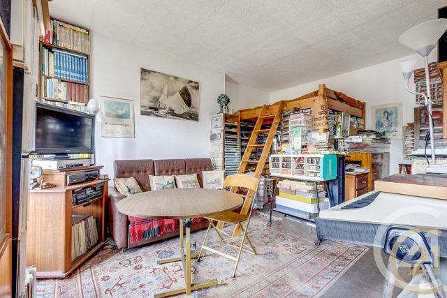 Appartement F1 à vendre - 1 pièce - 23.5 m2 - PARIS - 75017 - ILE-DE-FRANCE - Century 21 Patrimoine 17