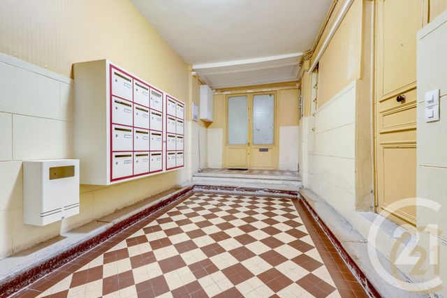 Appartement Studio à vendre - 1 pièce - 12.33 m2 - PARIS - 75017 - ILE-DE-FRANCE - Century 21 Patrimoine 17