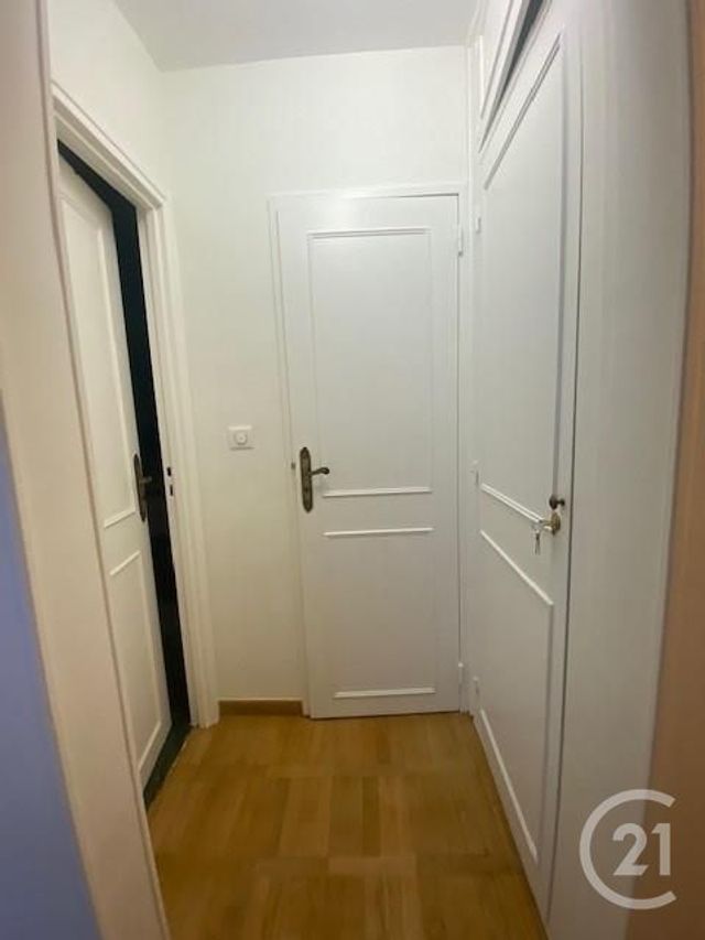 Appartement F3 à louer - 3 pièces - 55.18 m2 - PARIS - 75017 - ILE-DE-FRANCE - Century 21 Patrimoine 17