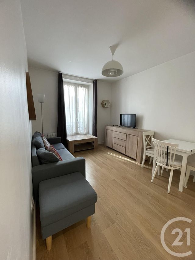 Appartement F3 à louer PARIS