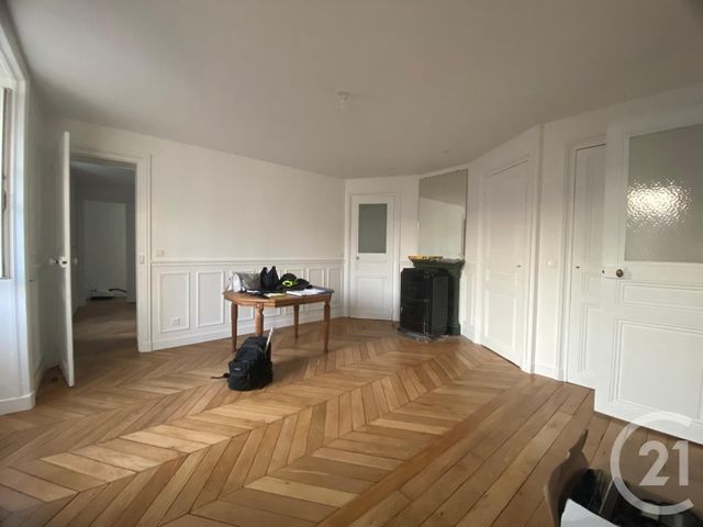 Appartement F3 à louer PARIS