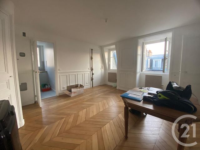 Appartement F3 à louer - 3 pièces - 62.84 m2 - PARIS - 75017 - ILE-DE-FRANCE - Century 21 Patrimoine 17