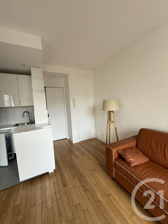 Appartement F2 à louer - 2 pièces - 29.19 m2 - PARIS - 75017 - ILE-DE-FRANCE - Century 21 Patrimoine 17