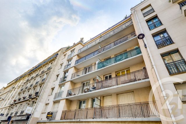 Appartement Studio à vendre - 1 pièce - 33.33 m2 - PARIS - 75017 - ILE-DE-FRANCE - Century 21 Patrimoine 17