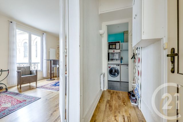 Appartement F3 à vendre - 3 pièces - 56.31 m2 - PARIS - 75017 - ILE-DE-FRANCE - Century 21 Patrimoine 17