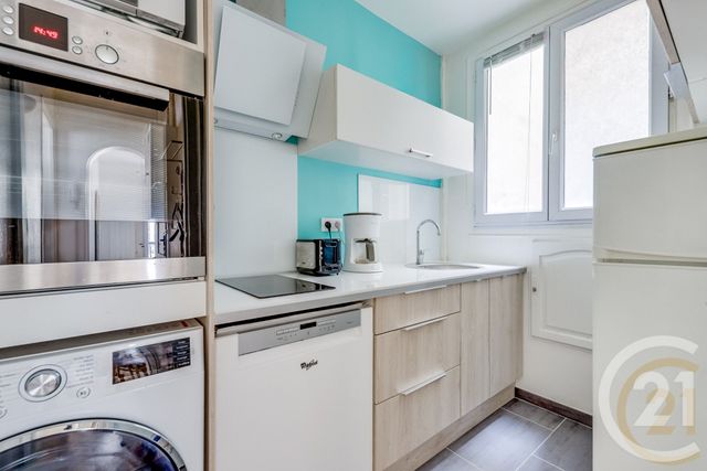 Appartement F3 à vendre - 3 pièces - 56.31 m2 - PARIS - 75017 - ILE-DE-FRANCE - Century 21 Patrimoine 17