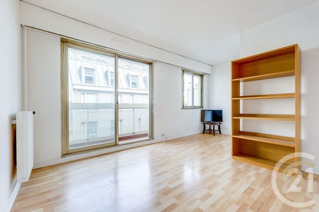 Appartement F1 à vendre - 1 pièce - 29.98 m2 - PARIS - 75017 - ILE-DE-FRANCE - Century 21 Patrimoine 17