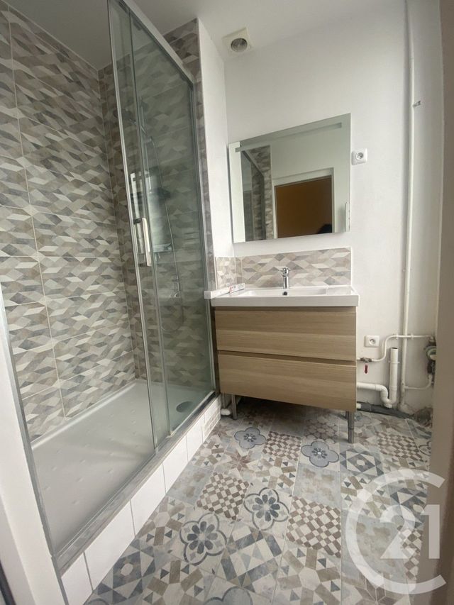 Appartement F2 à louer - 2 pièces - 45.03 m2 - PARIS - 75017 - ILE-DE-FRANCE - Century 21 Patrimoine 17